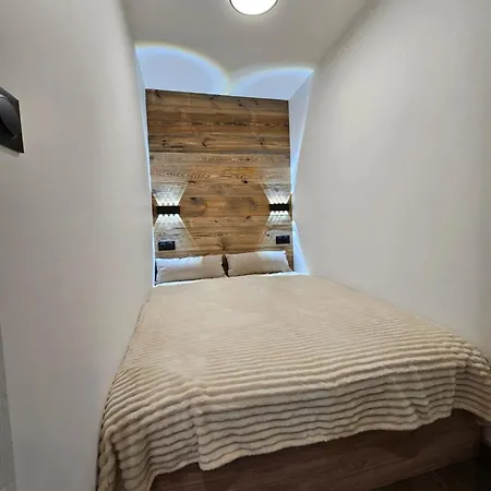 Lesetoilesdelaplagne - Le Carroley Apartment